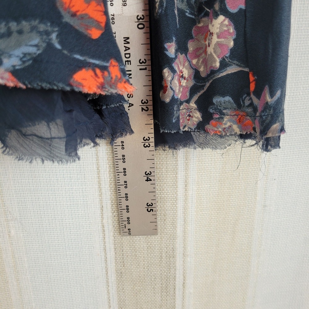 Free People Pebble Crepe So Fine Smocked Tunic Top Size Large Floral Blue Red - Picture 6 of 11